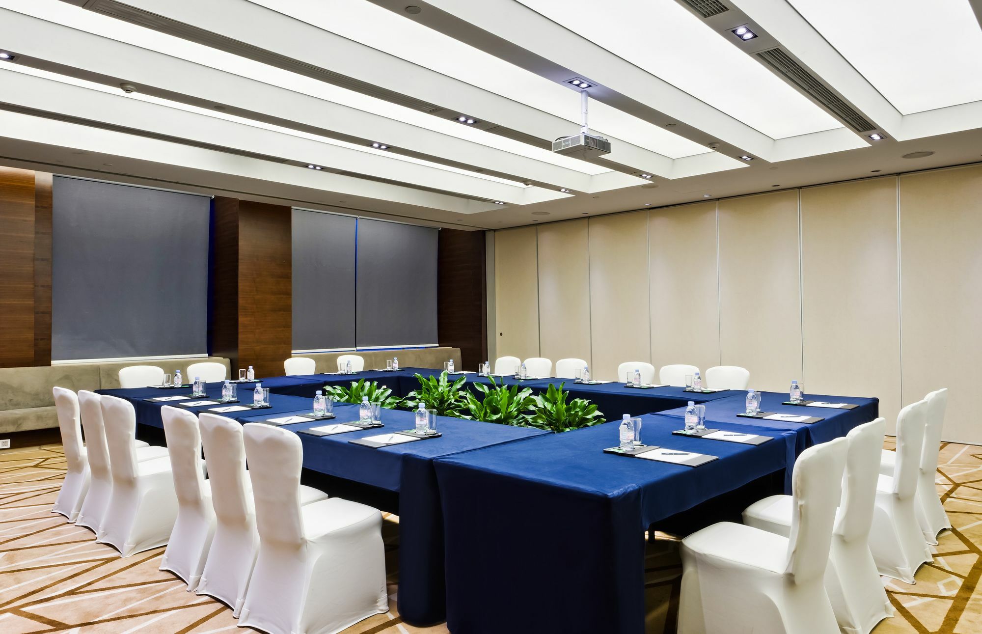 Wyndham Garden Yuhuan Downtown Hotel Taizhou  Eksteriør billede